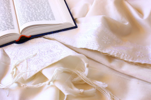 Yom Kippur white tallit